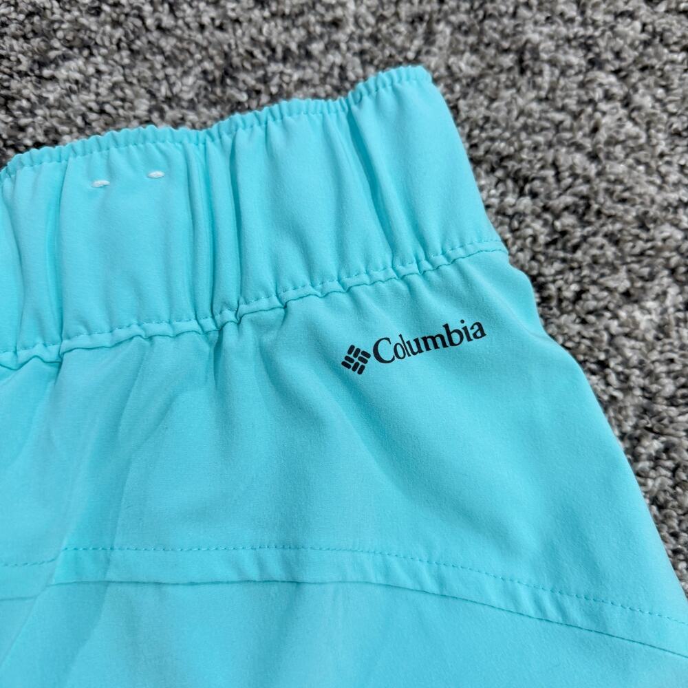Women's Columbia Aqua Light Blue 3" Inseam, Size Large (L) - Picture 5 of 6
